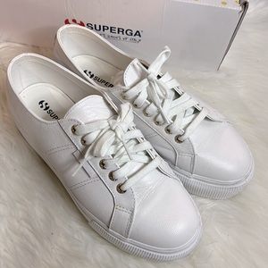 Superga Sneakers